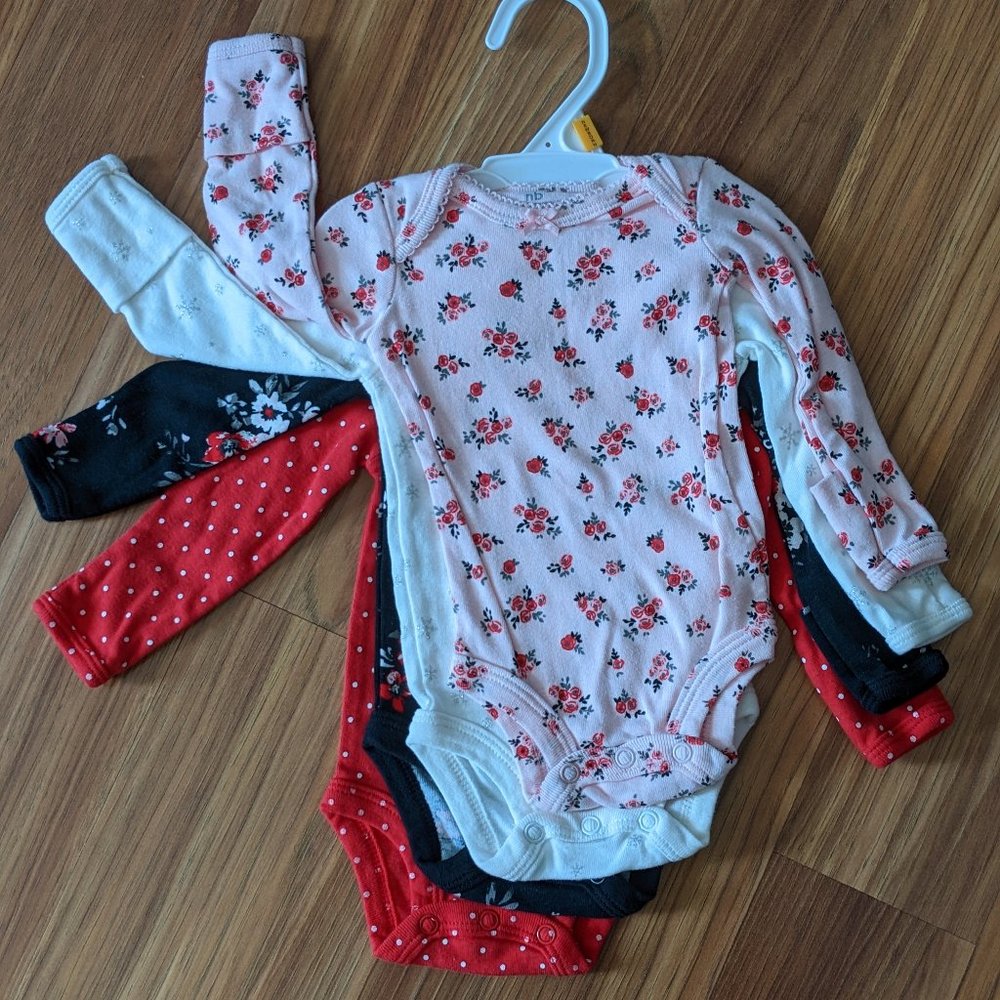 4-pack Carter's Newborn Long Sleeve Onesie Set